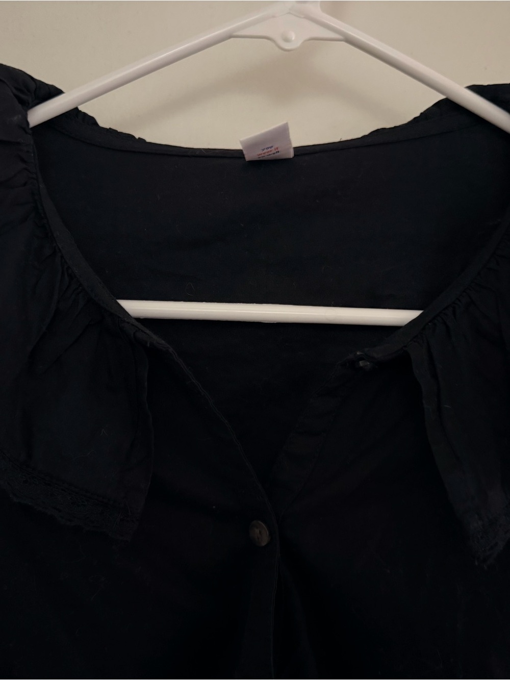 Old Navy Black Button-Front Women's Shirt - Picture 3 of 4